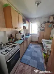Apartament 3 camere | Semidecomandat | zona Astra 