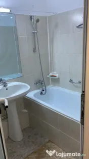 Iancului decomandat etaj 4 