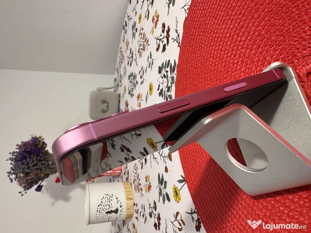 iPhone 16 Pink 128GB