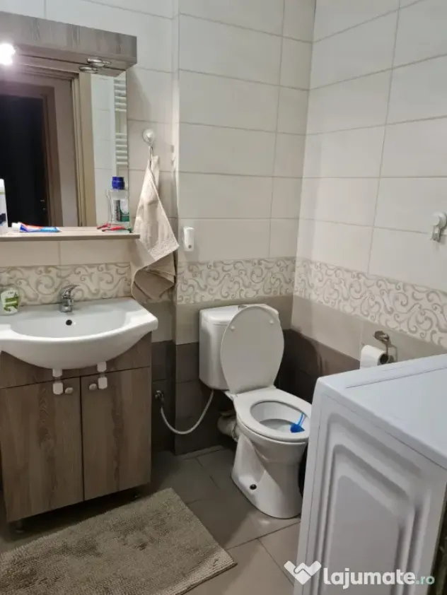 Apartament 2 camere de inchiriat, terasa 17mp, doua locuri de parcare
