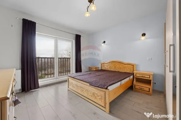 Apartament 2 camere de închiriat + loc parcare în zona ...