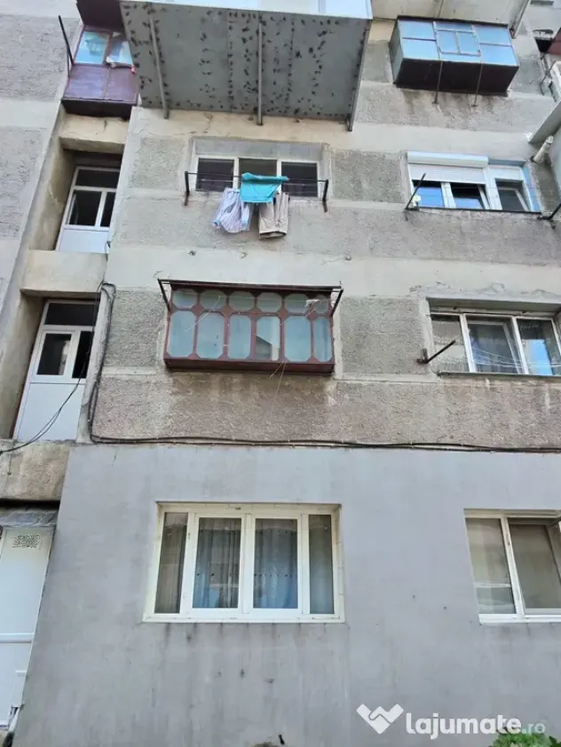 Garsonieră de vânzare. Galați Str. Nicolae Deleanu nr.17