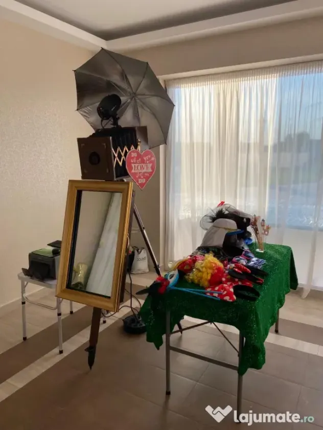 Vând Oglinda Magica/Vintage Magic Mirror profesionala ecran mare 32 inch