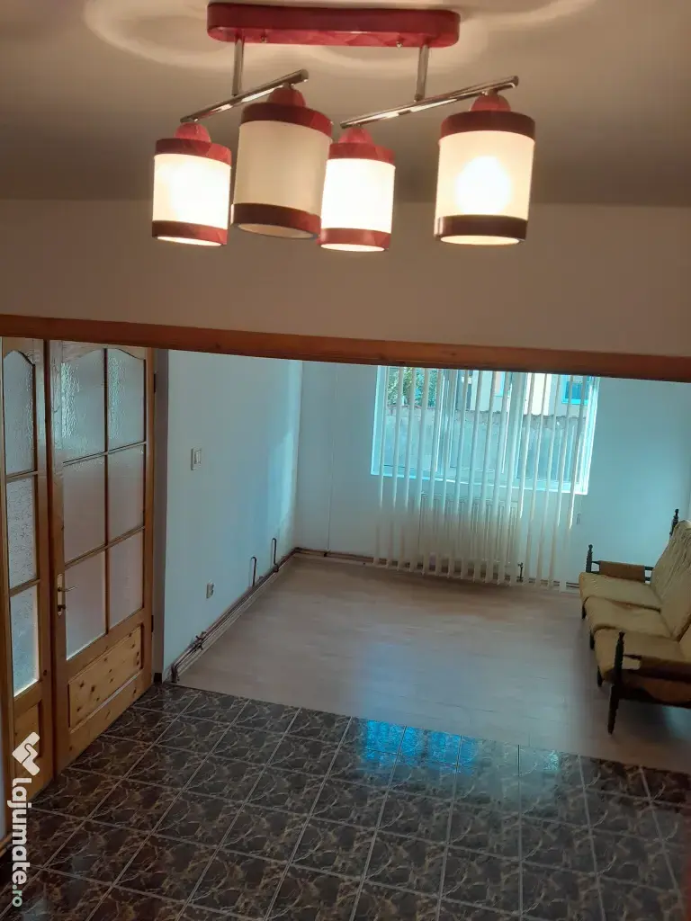 Casă de vânzare în Târgoviște-proprietar–Micro 3|160 mp utili|433 mp teren