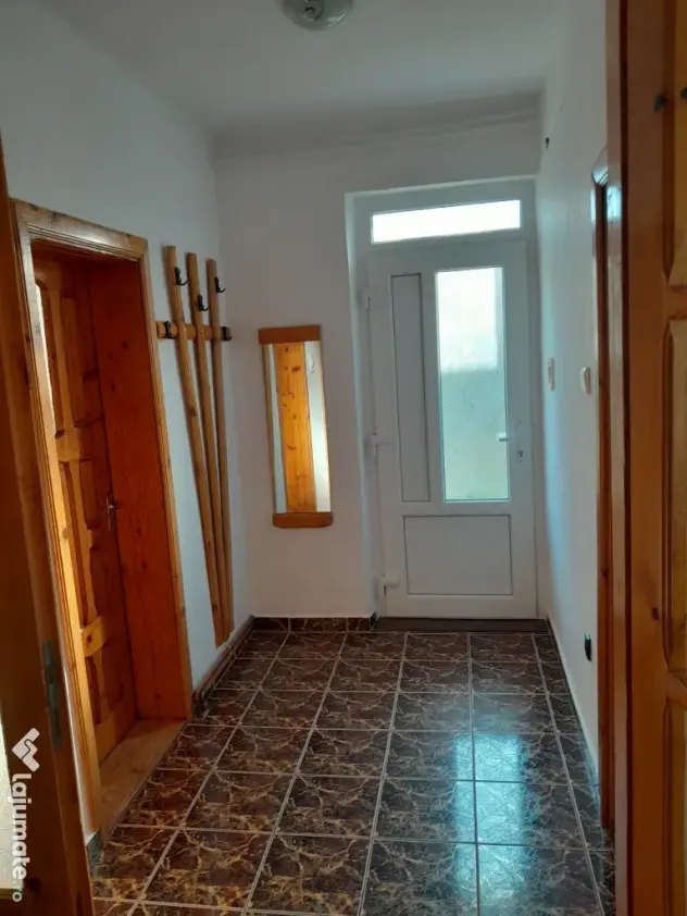 Casă de vânzare în Târgoviște-proprietar–Micro 3|160 mp utili|433 mp teren