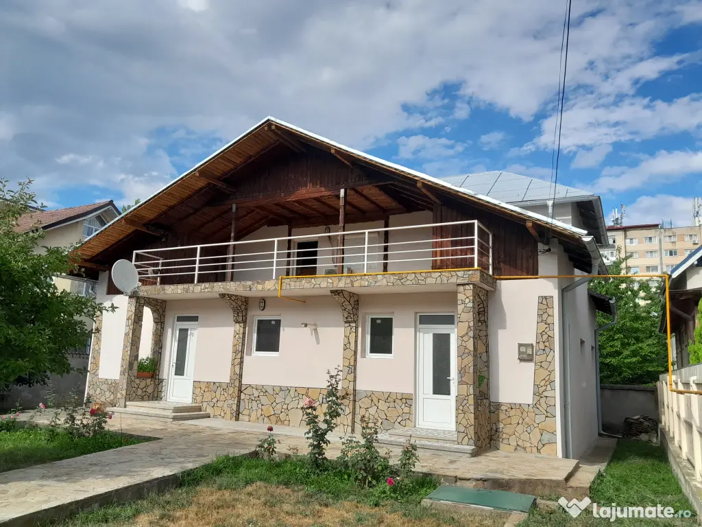 Casă de vânzare în Târgoviște-proprietar–Micro 3|160 mp utili|433 mp teren
