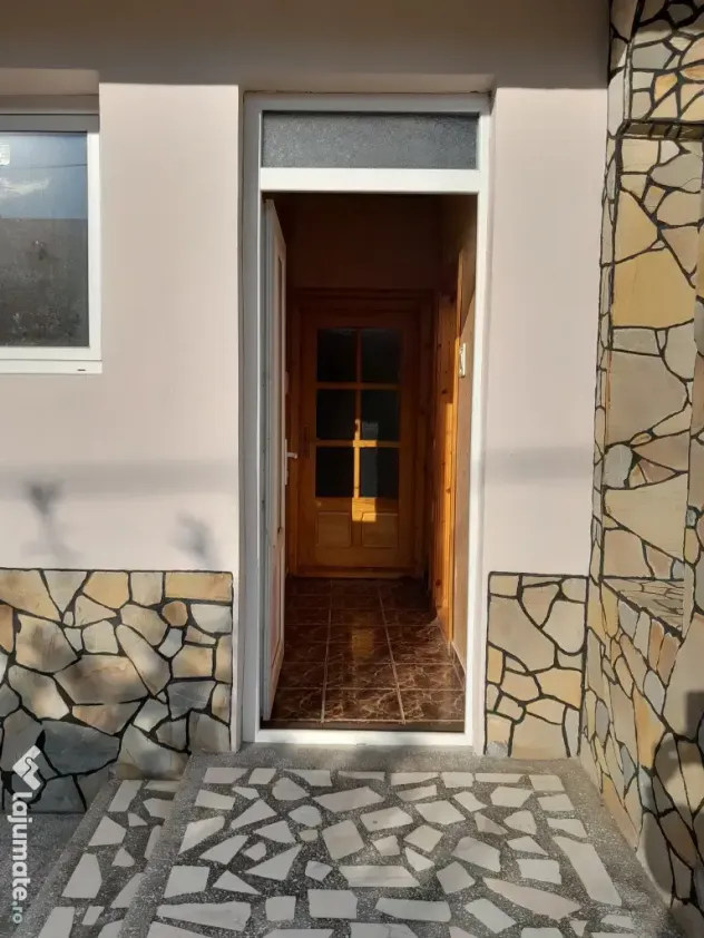 Casă de vânzare în Târgoviște-proprietar–Micro 3|160 mp utili|433 mp teren