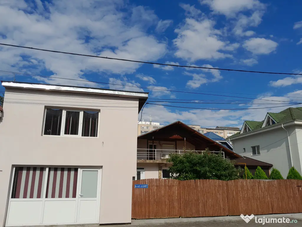 Casă de vânzare în Târgoviște-proprietar–Micro 3|160 mp utili|433 mp teren