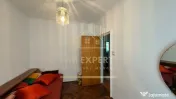 APARTAMENT 3 CAMERE TEREN PROPRIETATE PARCARE ZONA FLĂM?...