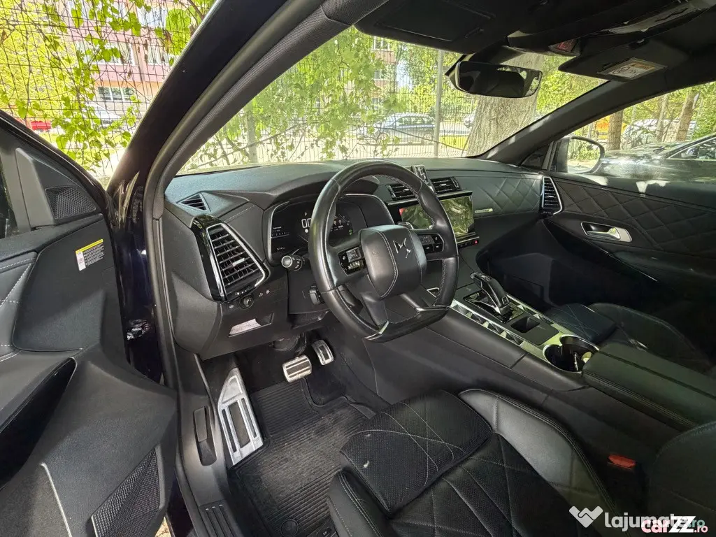 DS Automobiles DS 7 Crossback 1.6 PureTech 180 S&S EAT8 RIVOLI