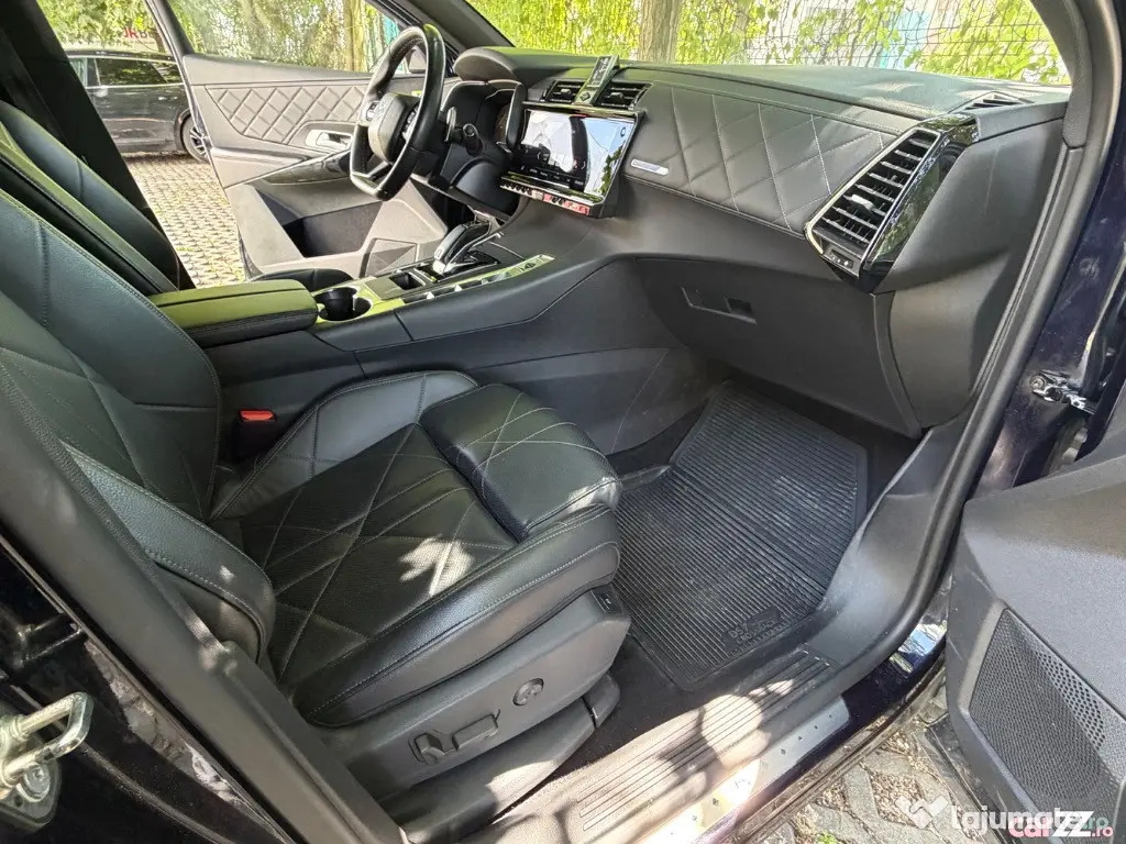 DS Automobiles DS 7 Crossback 1.6 PureTech 180 S&S EAT8 RIVOLI
