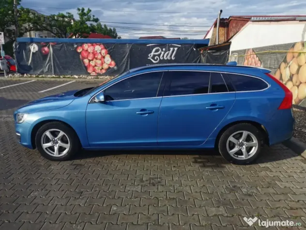 volvo v60 D3 2016