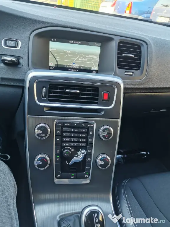 volvo v60 D3 2016