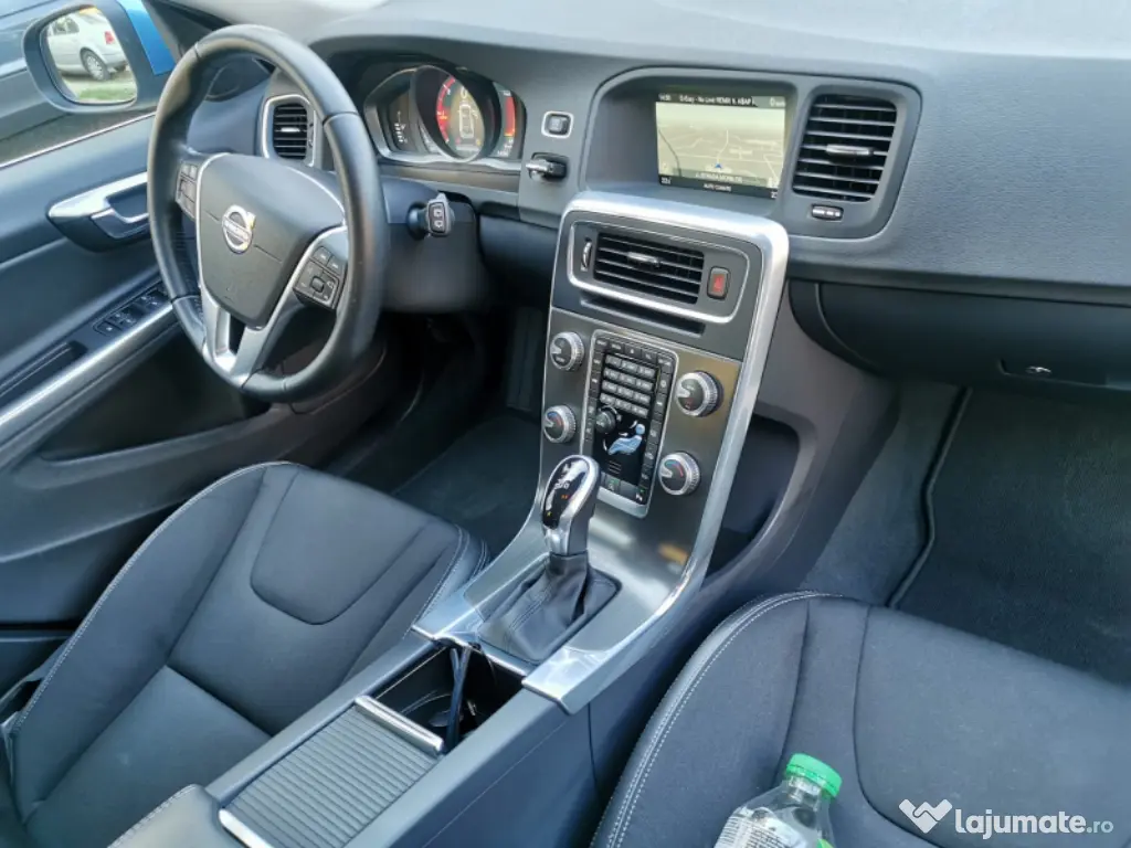 volvo v60 D3 2016