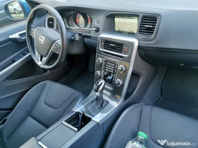 volvo v60 D3 2016