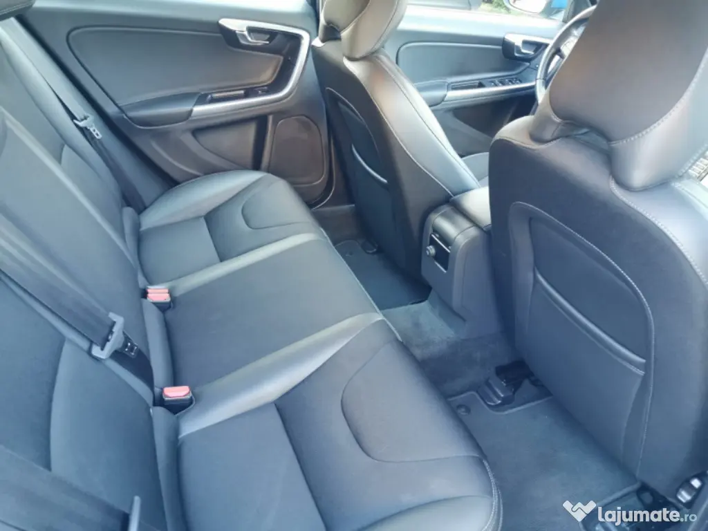 volvo v60 D3 2016