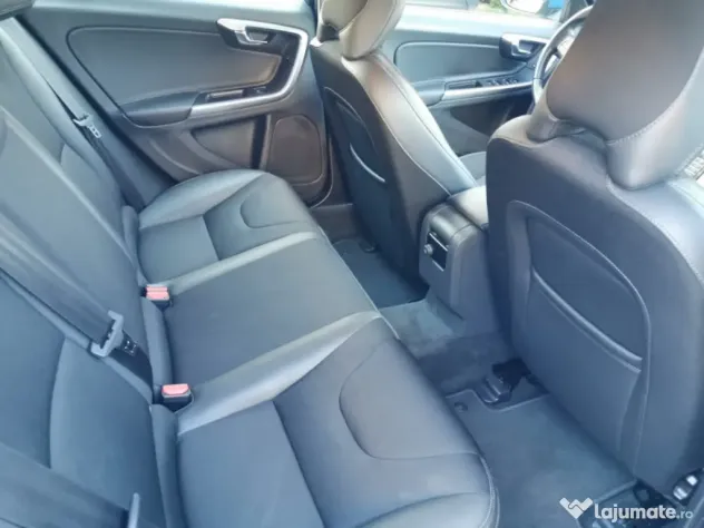 volvo v60 D3 2016