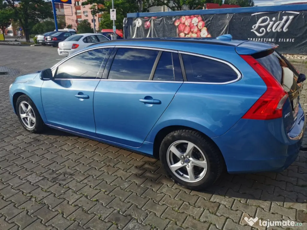 volvo v60 D3 2016