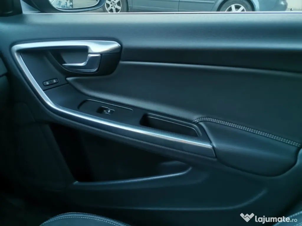 volvo v60 D3 2016
