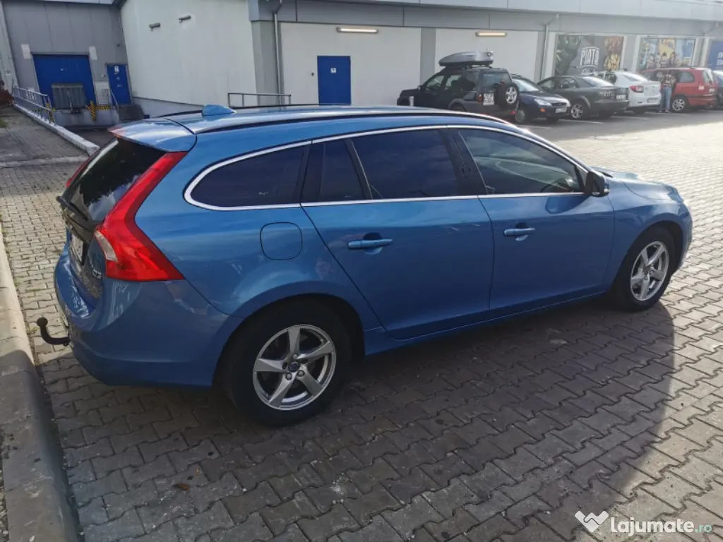 volvo v60 D3 2016