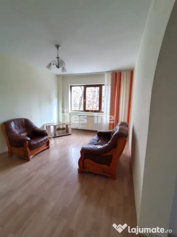 Apartament de vânzare, zona PODU ROȘ, 3 camere, semidecoma