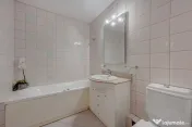 Apartament decomandat, bloc 1996, Calea Călărașilor, comi