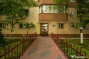 Apartament decomandat, bloc 1996, Calea Călărașilor, comi