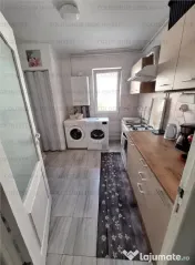 Apartament 2 camere, semidecomandat, partial mobilat, zona Garii! 