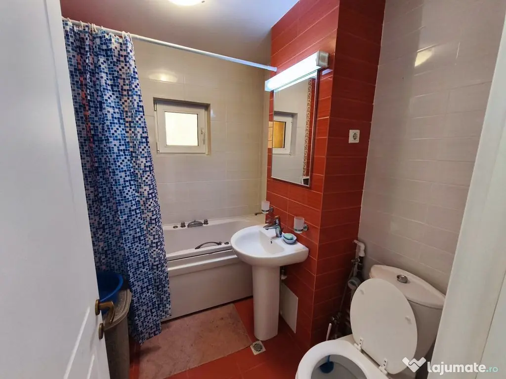 De inchiriat apartament spatios, 3 camere, pe Faleza, 900...