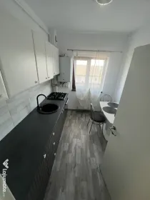 Studio cu o cameră, lângă Sânpetru Mall