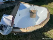 Cada  hidromasaj cu cabina 