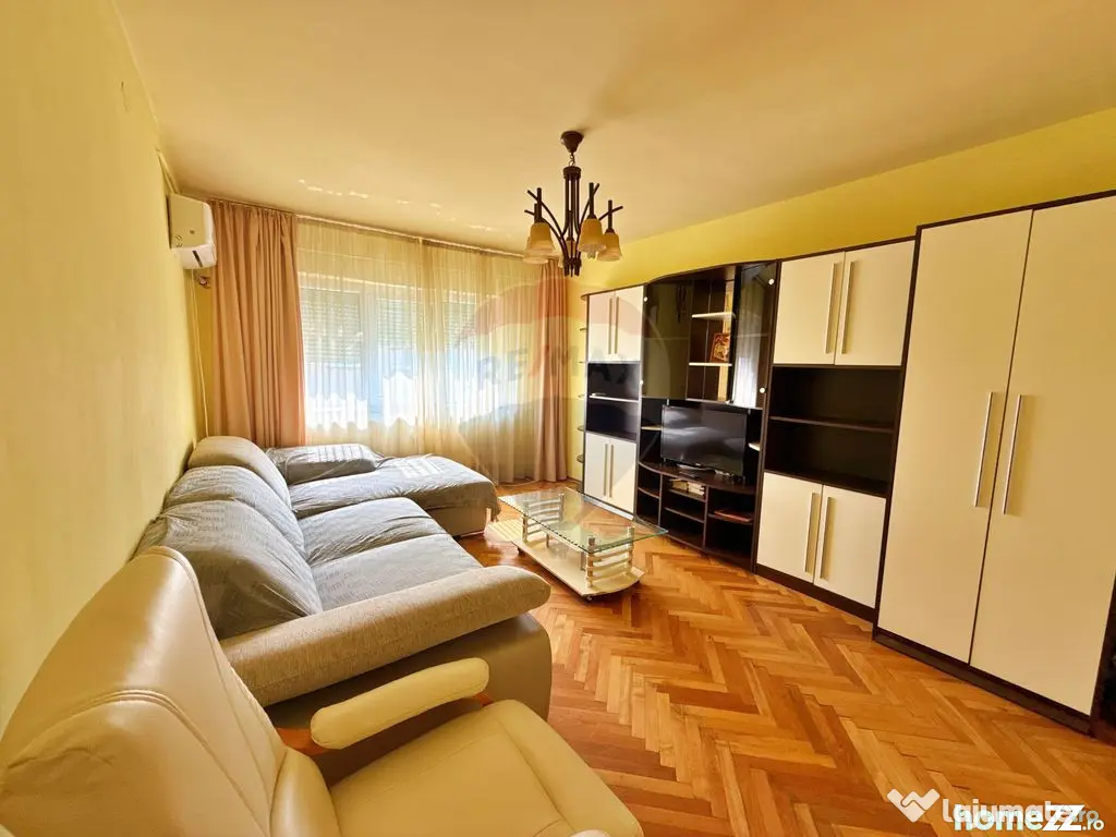 Închiriere apartament 3 camere, Micalaca, Arad