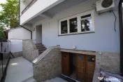 Vilă 12 Camere | 520 MP Utili | Curte | D+P+2 | Ideal Birou