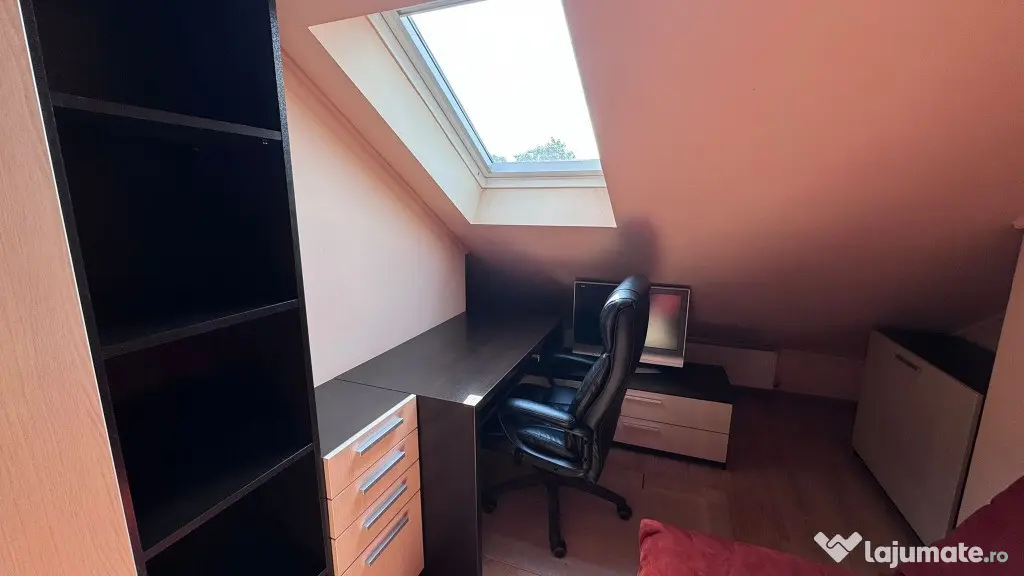 Apartament 3 camere de închiriat la casa, str. Nicolae Jiga