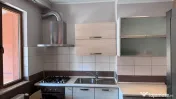 Apartament 3 camere de închiriat la casa, str. Nicolae Jiga