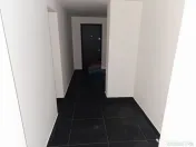 Apartament cu 5 camere de vânzare în zona Precista