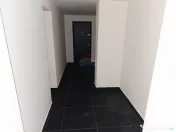 Apartament cu 5 camere de vânzare în zona Precista 