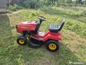 Tractoras de tuns gazon Rally 12 HP 