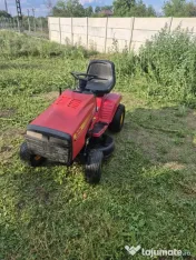 Tractoras de tuns gazon Rally 12 HP 