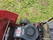 Tractoras de tuns gazon Rally 12 HP 