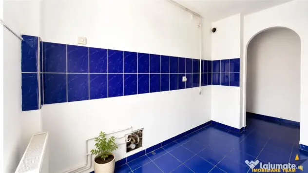 Tur 3D! Apartament 3 camere, decomandat, etaj 1, Electroprec