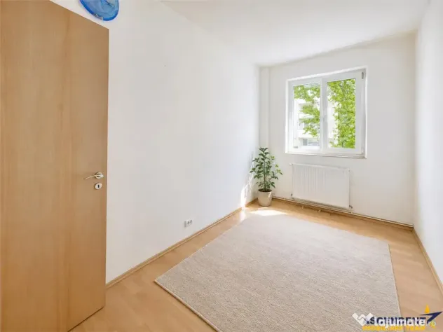 Tur 3D! Apartament 3 camere, decomandat, etaj 1, Electroprec