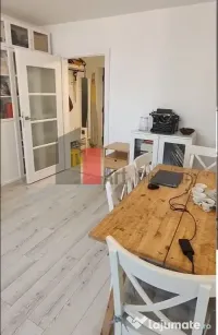 Apartament luminos cu 3 camere de închiriat | Zona Roman... 
