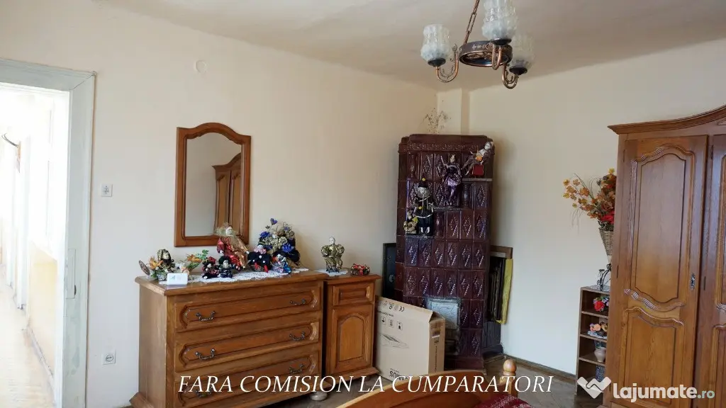 CALIMANESTI, CASA IN ORAS