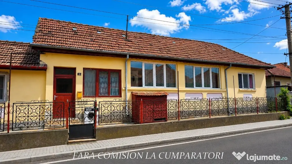 CALIMANESTI, CASA IN ORAS