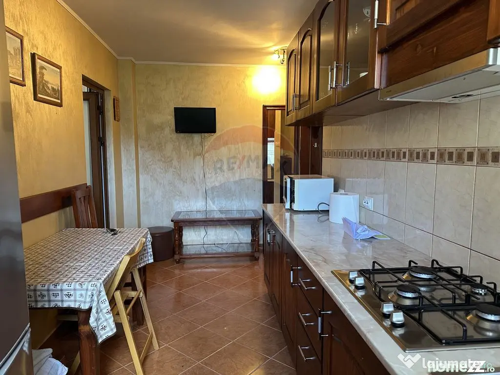 Apartament în zona Alimentara 28 - Piatra-Neamt (Neamt)