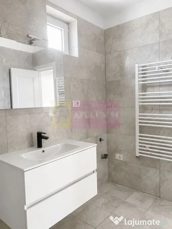 Duplex în vilă, 4 camere, renovat 2025, curte 250 mp, M...