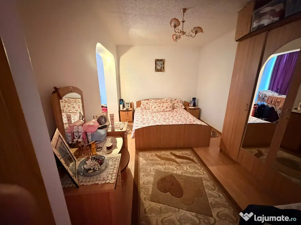 Apartament 2 camere, 60 mp, mobilat complet, centrală proprie, Posada