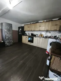 Casa batraneasca + 5500 mp teren, Fratautii Vechi, Radauti