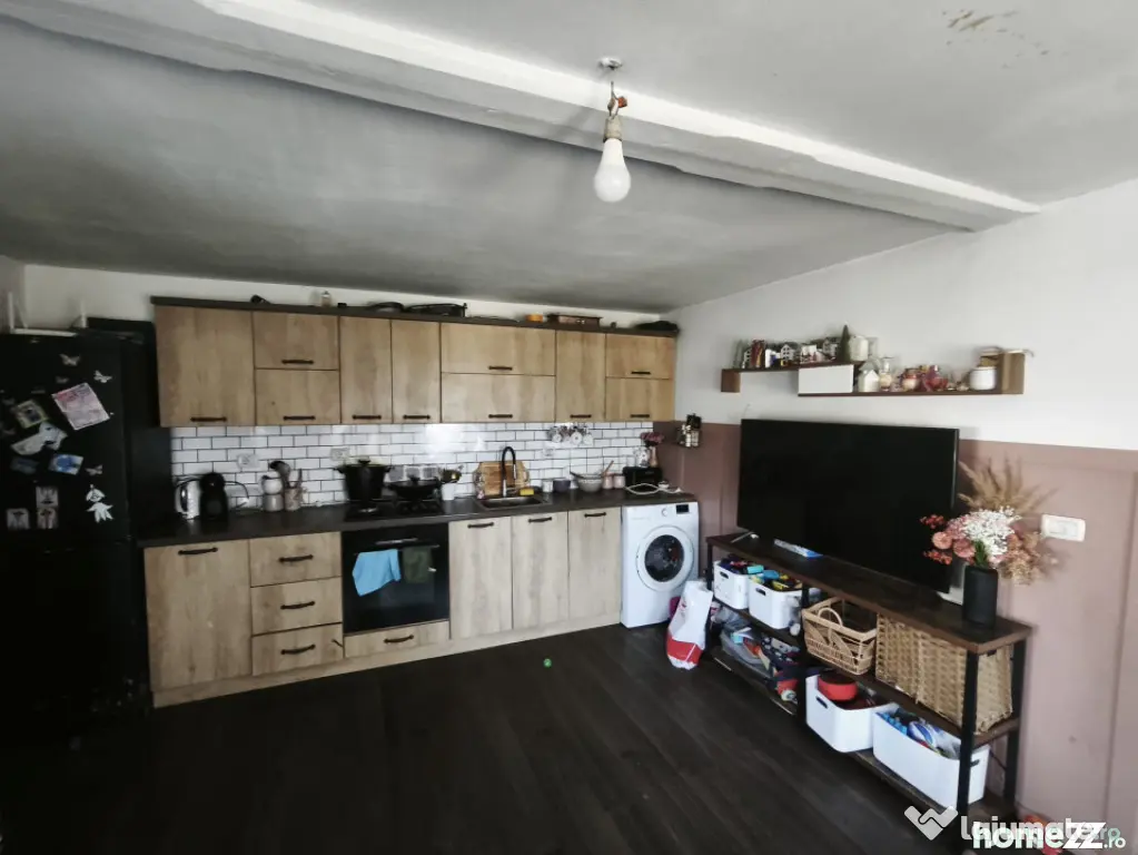Casa batraneasca + 5500 mp teren, Fratautii Vechi, Radauti